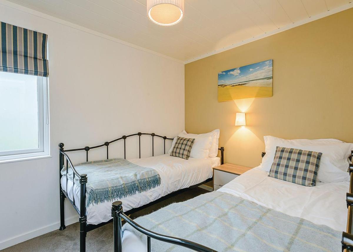 Готель Woodside Coastal Retreat Fishbourne  Екстер'єр фото